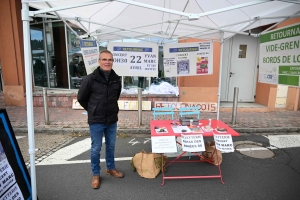 Un dimanche à flâner sur la Foire des Pâquerettes à Retournac