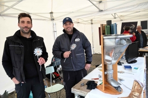 Un dimanche à flâner sur la Foire des Pâquerettes à Retournac