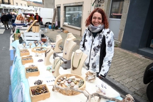 Un dimanche à flâner sur la Foire des Pâquerettes à Retournac