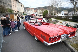 Un dimanche à flâner sur la Foire des Pâquerettes à Retournac