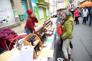 Un dimanche à flâner sur la Foire des Pâquerettes à Retournac