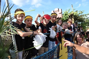 Saint-Pal-de-Mons : zapping télé pour le défilé des classes en 2 (vidéo)