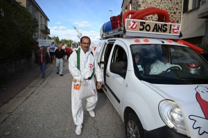 Saint-Pal-de-Mons : zapping télé pour le défilé des classes en 2 (vidéo)