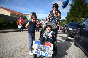 Saint-Pal-de-Mons : zapping télé pour le défilé des classes en 2 (vidéo)