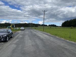 La route élargie entre Saint-Pal-de-Mons et Dunières