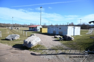 Bas-en-Basset : les futurs vestiaires du stade de la France font encore parler