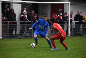 Foot : Velay FC était trop fort pour Dunières