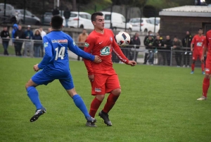 Foot : Velay FC était trop fort pour Dunières