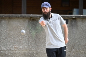 Pétanque : 32 doublettes mixtes qualifiées pour la finale dimanche à Dunières