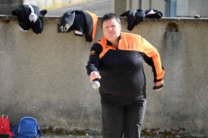 Pétanque : 32 doublettes mixtes qualifiées pour la finale dimanche à Dunières