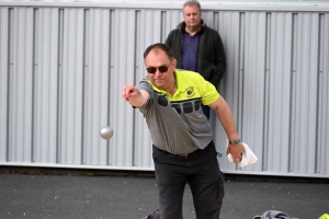 Pétanque : 32 doublettes mixtes qualifiées pour la finale dimanche à Dunières