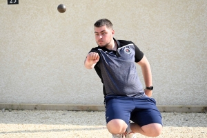 Pétanque : 32 doublettes mixtes qualifiées pour la finale dimanche à Dunières