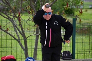 Pétanque : 32 doublettes mixtes qualifiées pour la finale dimanche à Dunières