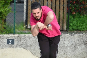 Pétanque : 32 doublettes mixtes qualifiées pour la finale dimanche à Dunières