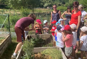 Des écoliers de Monistrol font un voyage d&#039;éveil des sens à Montfaucon