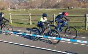 Le Groupe Cyclo de Montfaucon en déplacement à Brives-Charensac