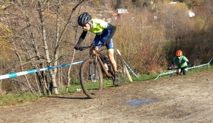 Le Groupe Cyclo de Montfaucon en déplacement à Brives-Charensac