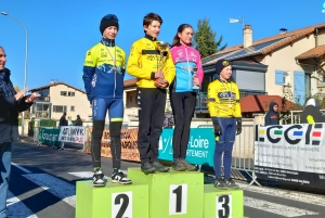 Le Groupe Cyclo de Montfaucon en déplacement à Brives-Charensac