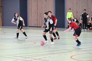 Futsal féminin : Saint-Julien-Chapteuil remporte l&#039;Olympico et rejoint la finale de la Coupe de la Haute-Loire