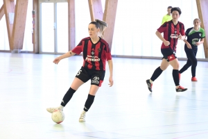 Futsal féminin : Saint-Julien-Chapteuil remporte l&#039;Olympico et rejoint la finale de la Coupe de la Haute-Loire