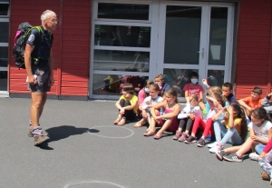 La randonnée à l’école de La Chapelle-d’Aurec comme levier de solidarité