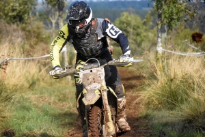 La course d&#039;endurance moto des Vastres en photos