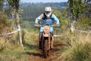 La course d&#039;endurance moto des Vastres en photos