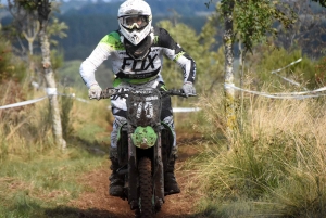 La course d&#039;endurance moto des Vastres en photos