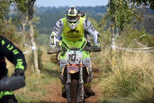 La course d&#039;endurance moto des Vastres en photos