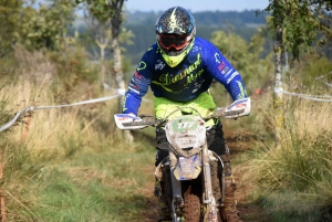 La course d&#039;endurance moto des Vastres en photos