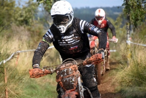 La course d&#039;endurance moto des Vastres en photos