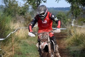 La course d&#039;endurance moto des Vastres en photos