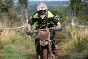 La course d&#039;endurance moto des Vastres en photos