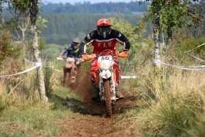 La course d&#039;endurance moto des Vastres en photos