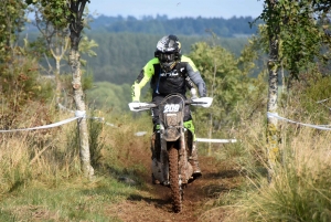 La course d&#039;endurance moto des Vastres en photos