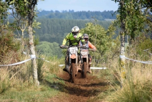 La course d&#039;endurance moto des Vastres en photos