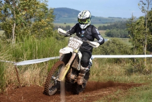 La course d&#039;endurance moto des Vastres en photos