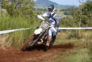 La course d&#039;endurance moto des Vastres en photos