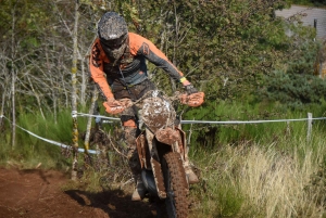 La course d&#039;endurance moto des Vastres en photos