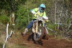 La course d&#039;endurance moto des Vastres en photos