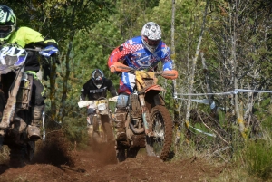 La course d&#039;endurance moto des Vastres en photos