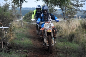 La course d&#039;endurance moto des Vastres en photos