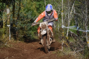 La course d&#039;endurance moto des Vastres en photos