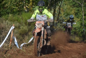 La course d&#039;endurance moto des Vastres en photos