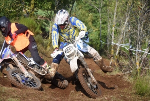 La course d&#039;endurance moto des Vastres en photos