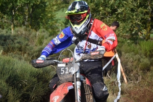 La course d&#039;endurance moto des Vastres en photos