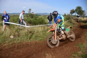 La course d&#039;endurance moto des Vastres en photos