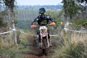 La course d&#039;endurance moto des Vastres en photos