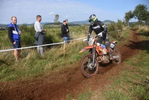 La course d&#039;endurance moto des Vastres en photos