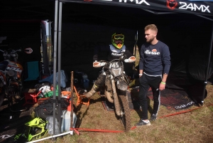 La course d&#039;endurance moto des Vastres en photos